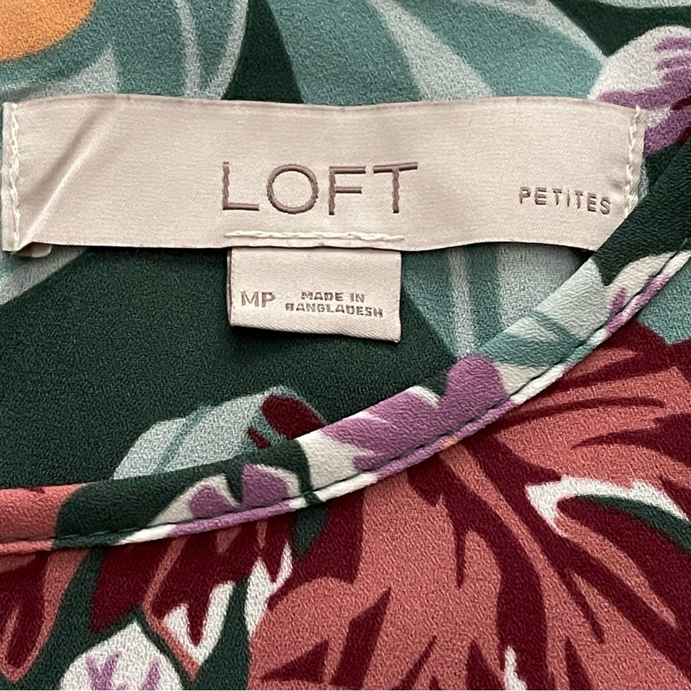 LOFT Top Floral Cap Sleeve Size Petite Medium - Picture 14 of 15